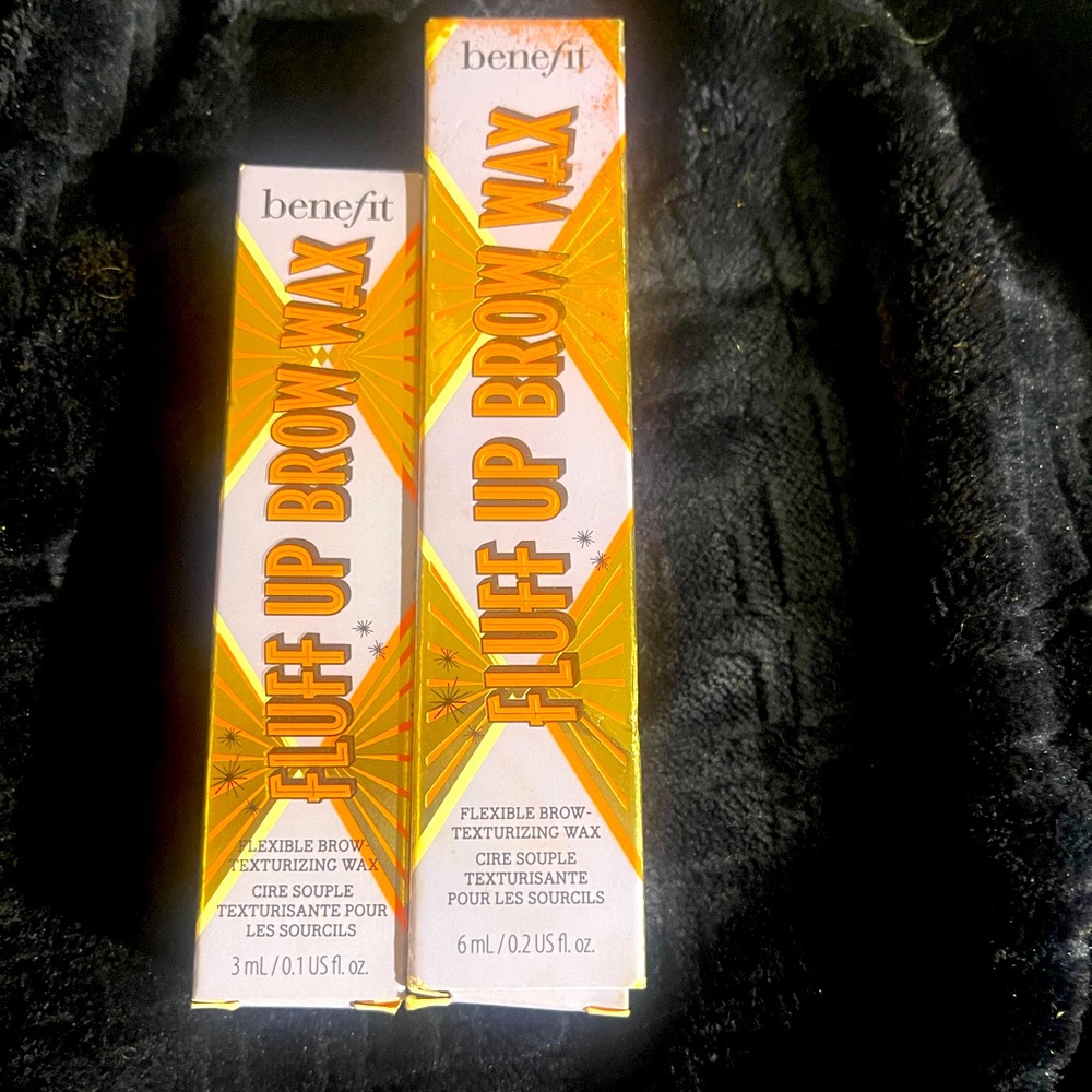 Benefit!!!!Fluff up brown wax!!!
